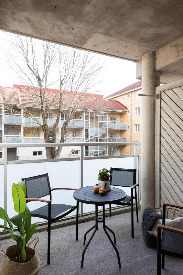 Sleepwell Apartments Allinkatu With Private Sauna And Parking 图尔库 外观 照片